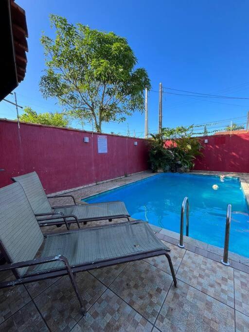 Holiday home Sinuca, Churrasqueira E Fogueira A 300 Metros Do Mar Itanhaem
