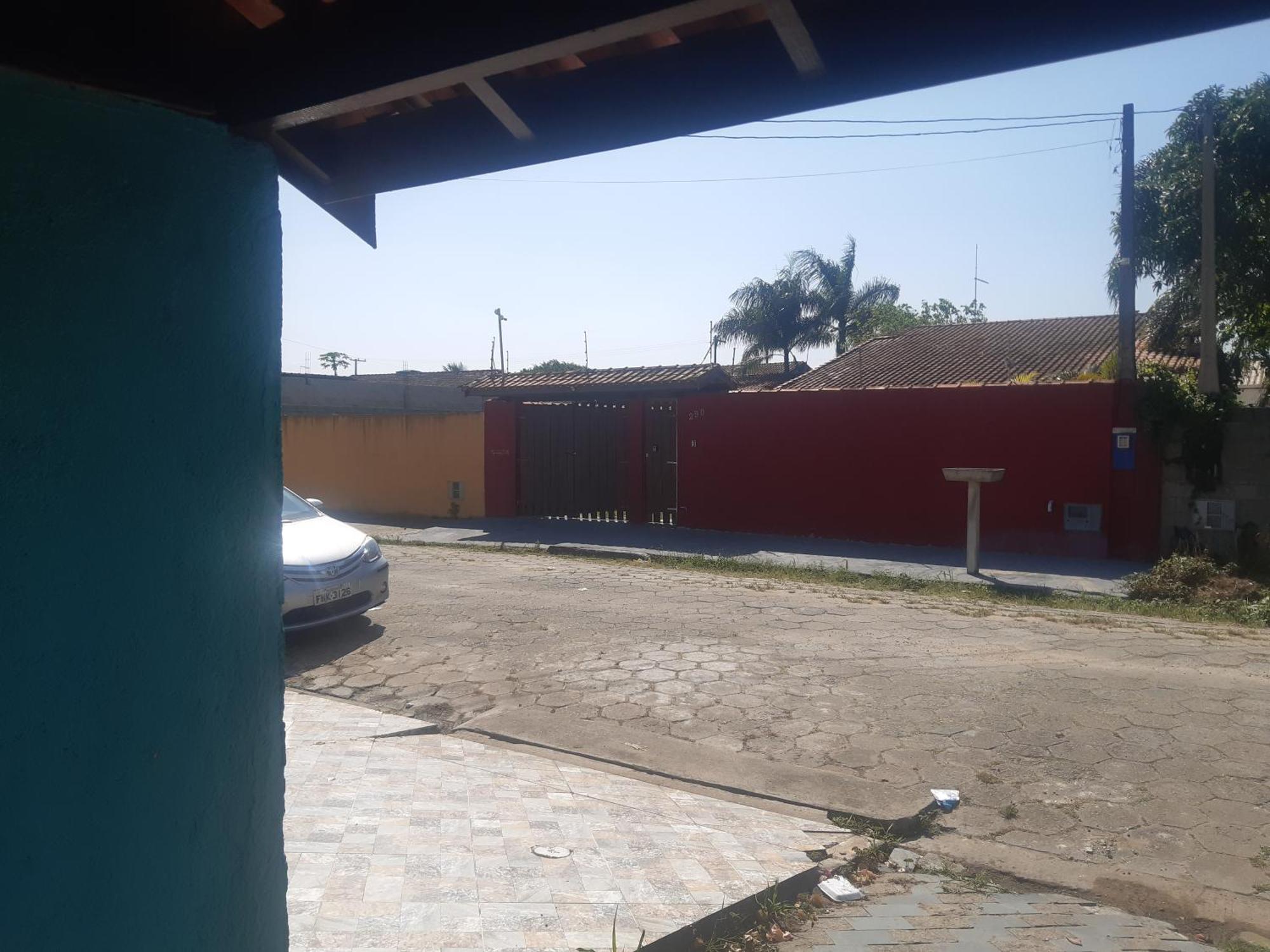 Holiday home Sinuca, Churrasqueira E Fogueira A 300 Metros Do Mar Itanhaem